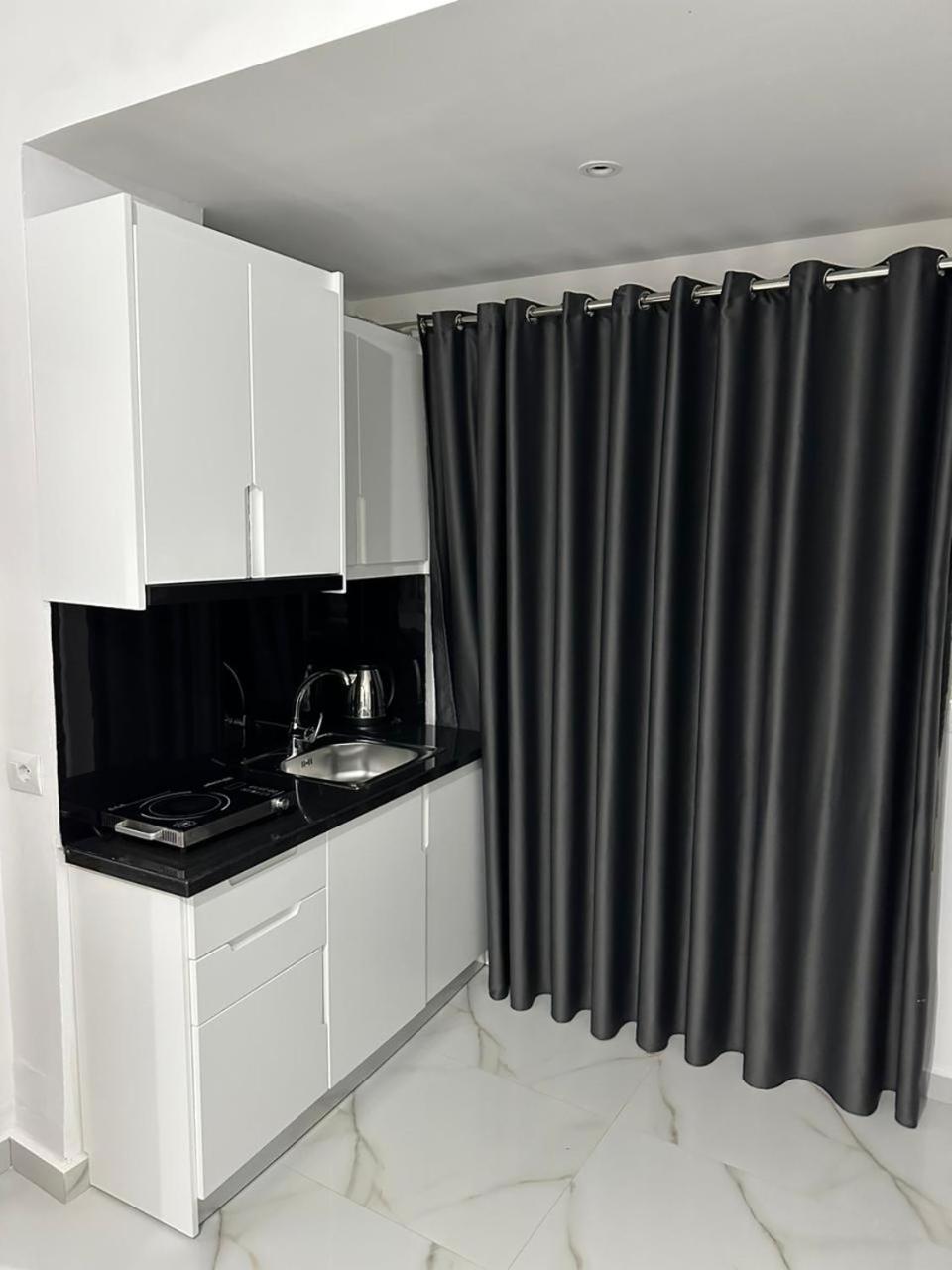 Kreshnik Apartments Ksamil Eksteriør bilde